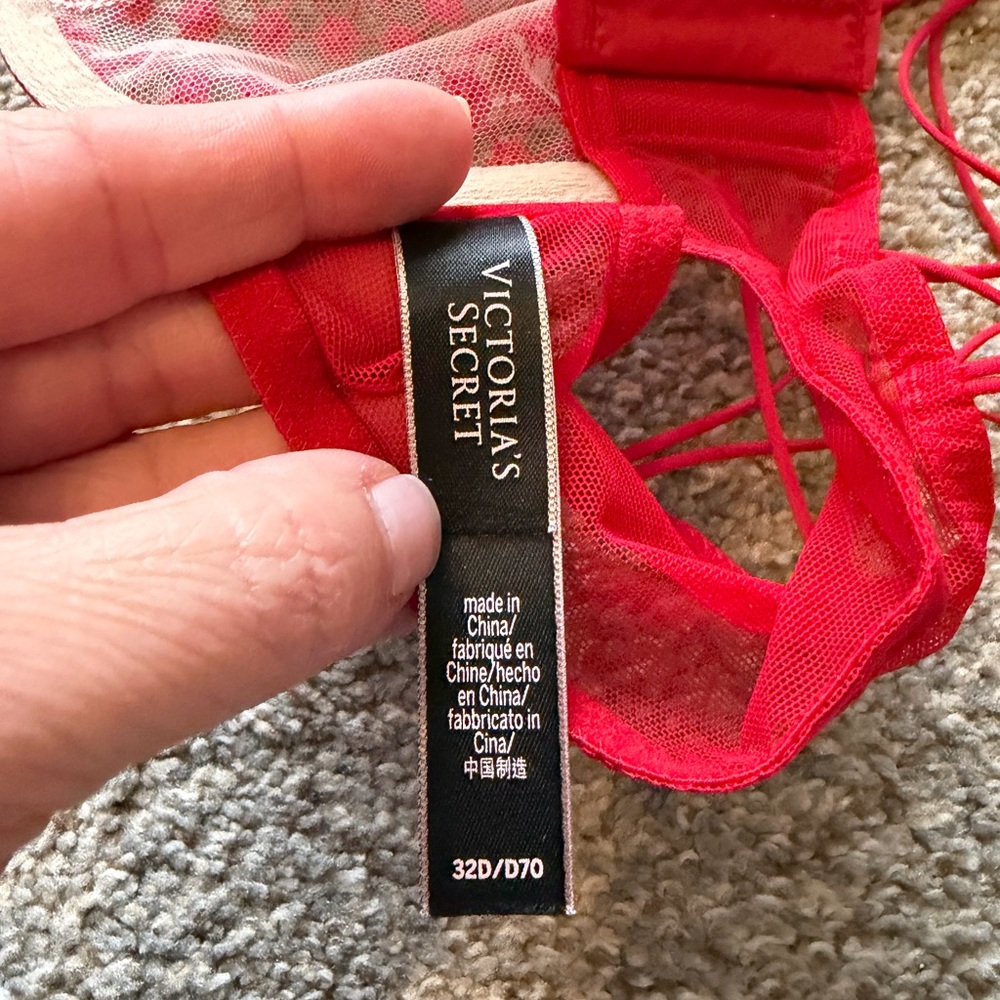 NWOT Victoria’s Secret Luxe Starburst bra - Picture 5 of 5